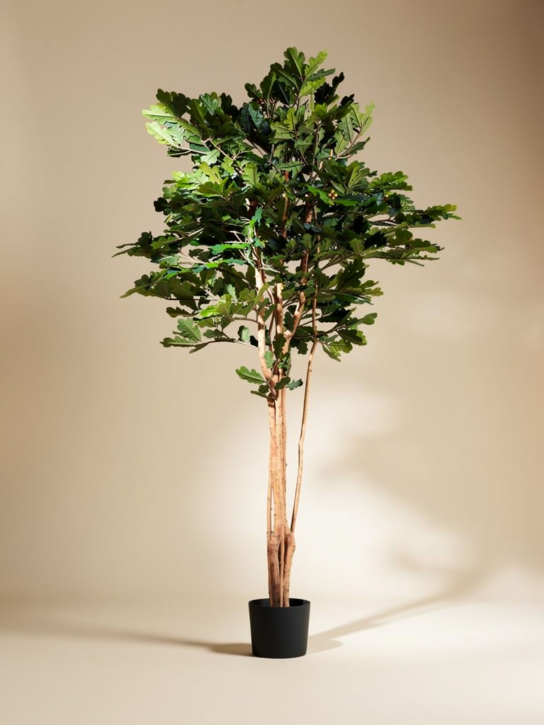 Kunst eikenboom ISABELLE 210cm, close-up van stam en bladstructuur